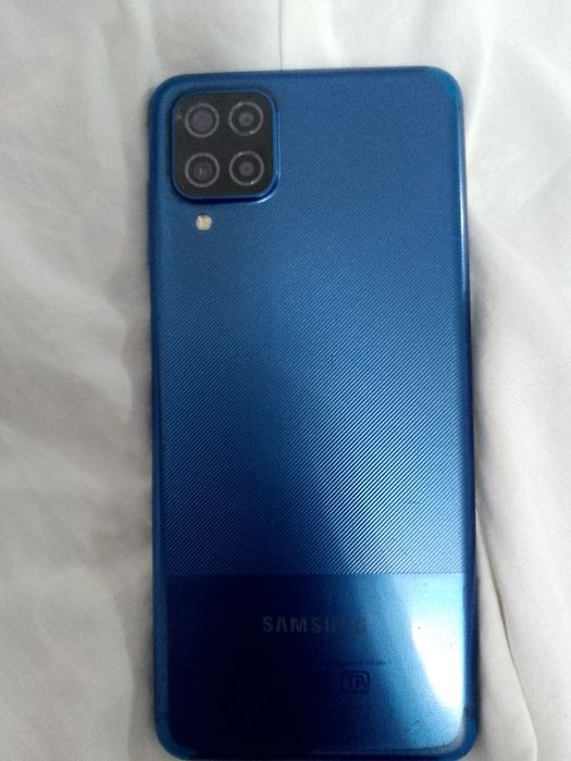 Samsung Galaxy A12