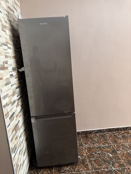 Combina frigorifica Arctic