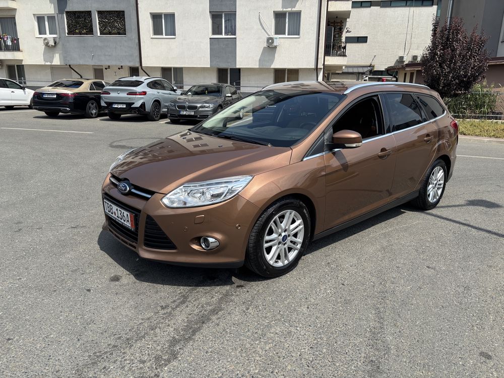 Ford Focus 1.6 diesel, 2014, FULL, Piele, Navi, parcheaza singura