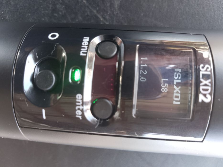 Vind microfon slxd2  digital , made in Mexic nou ,doar microfonul