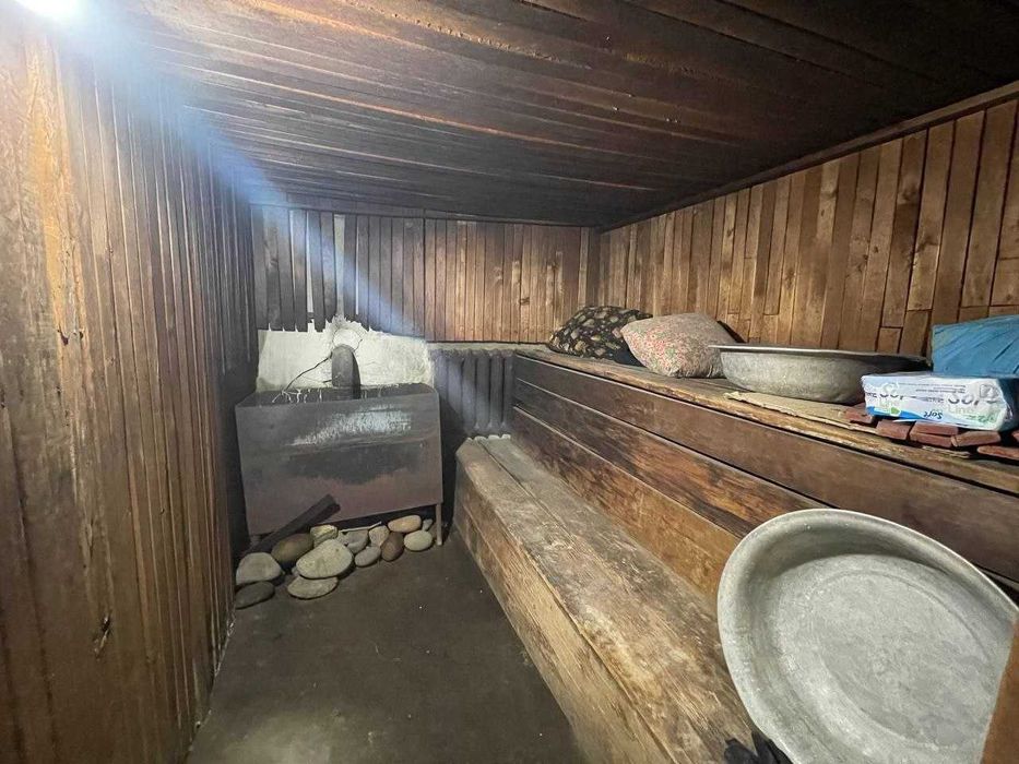 6 сотикли ховли сотилади