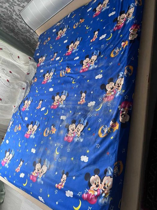 Матрас 160*200 б/у отдам бесплатно