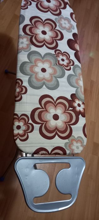 Masa de călcat modelin