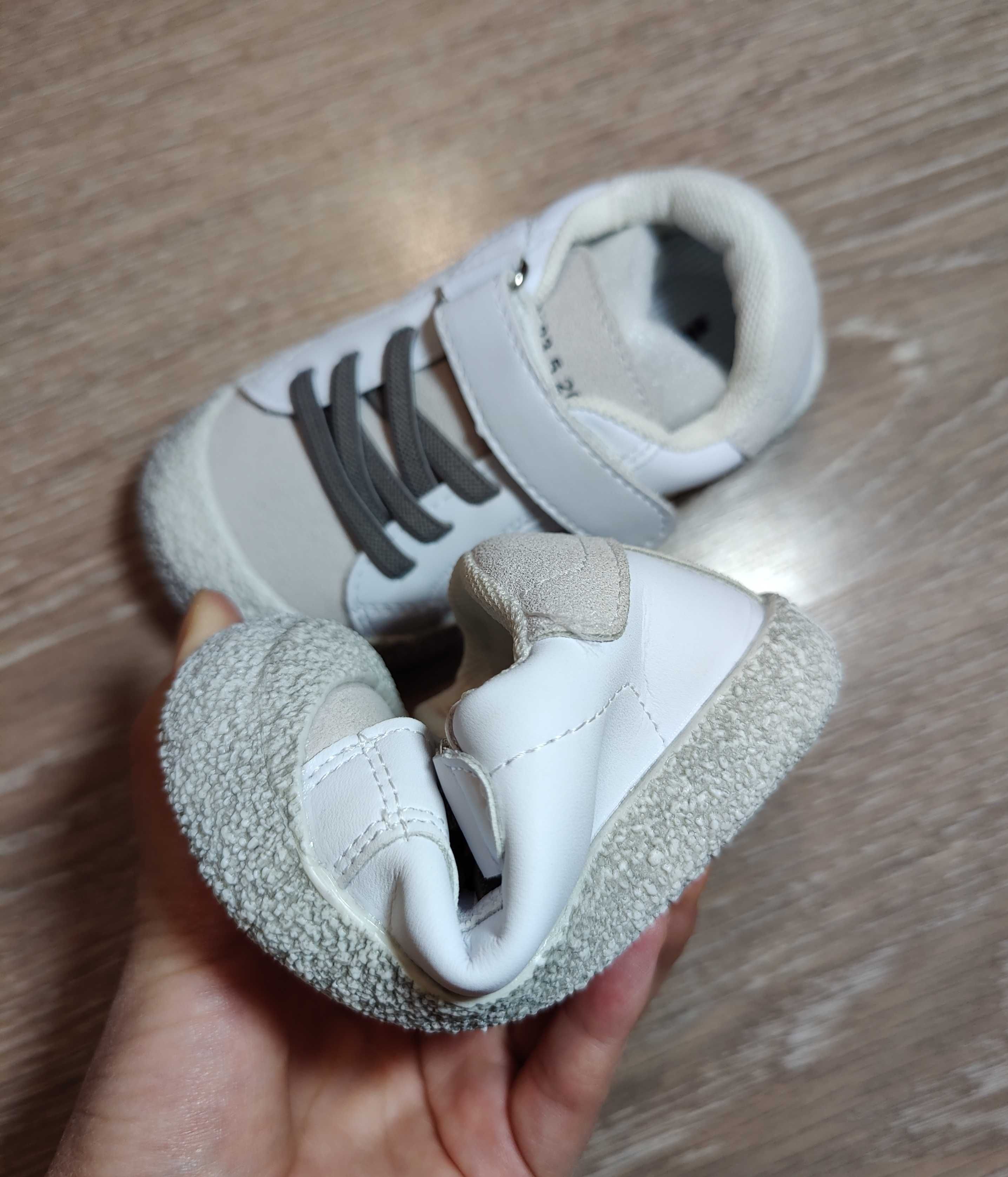 Новая детская обувь унисекс 4000тг