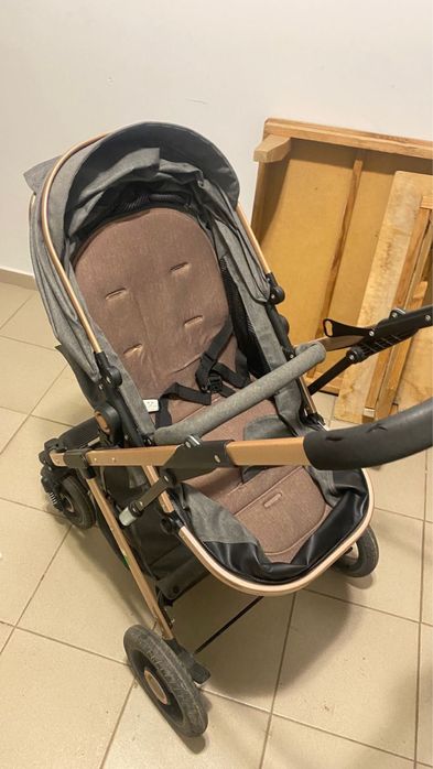 Коляска 2в1 торг есть