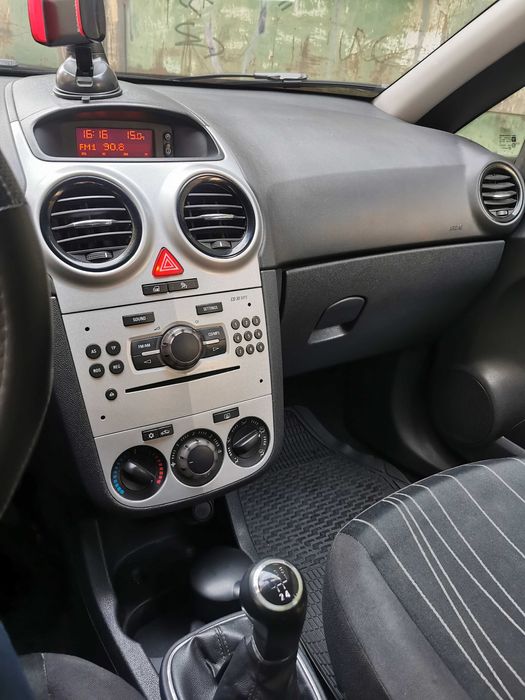 OPEL CORSA • 1.2 benzina • 80 CP • 2010 • 157.000km • ocazie