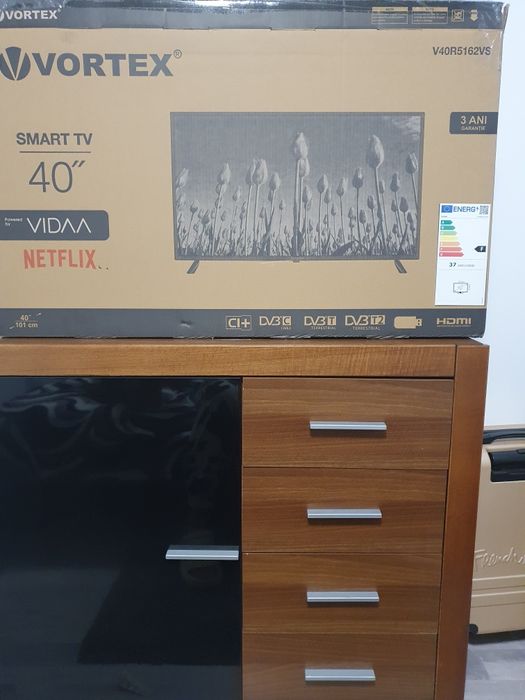 Televizor start TV 40" de 101 cm