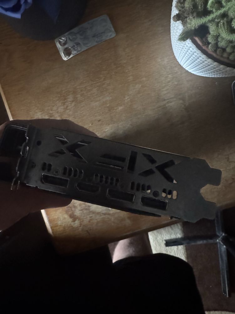 Xfx radeon 6600 xt speedster swift 210