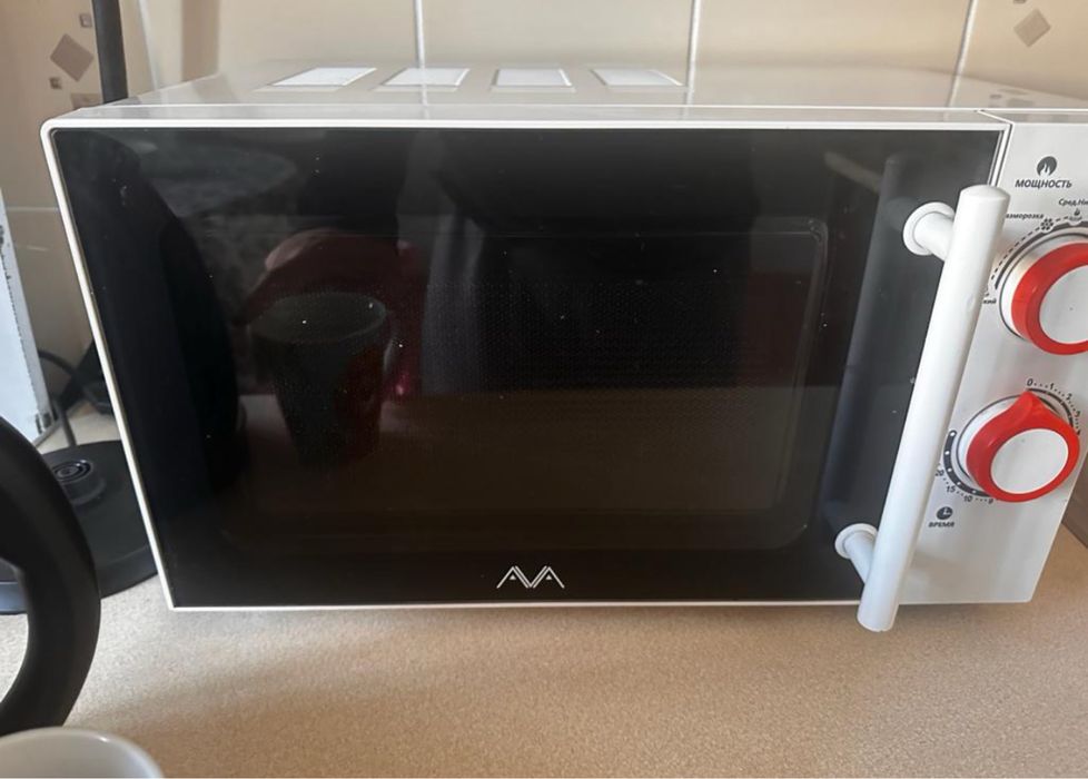 Продается микровалновая печь