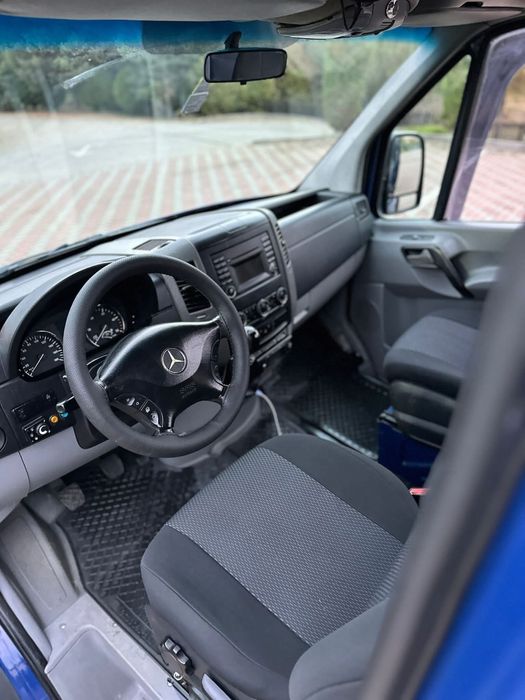 Mercedes - Sprinter 319 Motor 3.0 190 CP 8+1 3500KG Carlig 319,318,316