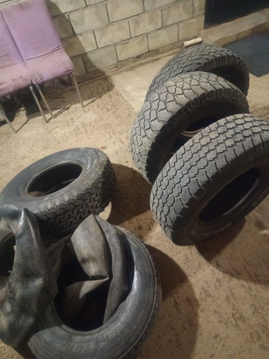 Продам шины на внедррожник
