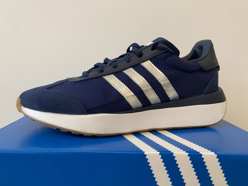 Adidas Country XLG marimea 42.2/3