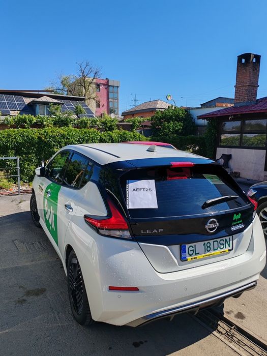 Nissan leaf 2024