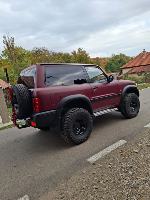 Vand Nissan Patrol an fabricație 2002