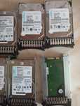 Hard disk-uri server IBM SAS – 3x 300GB + 4x 146GB – cu caddy