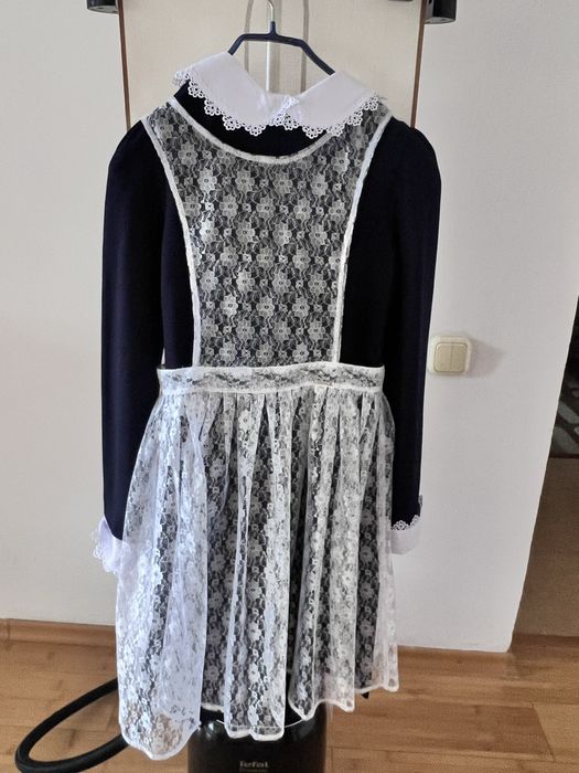 Продам школьные вещи