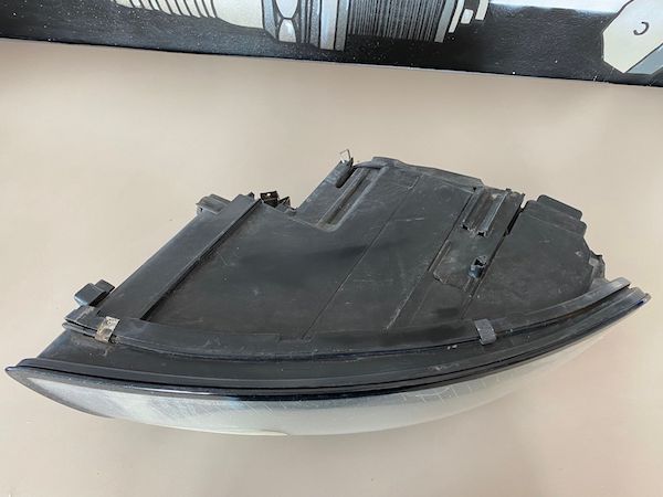 Far Xenon Dreapta Volvo C70 31283226