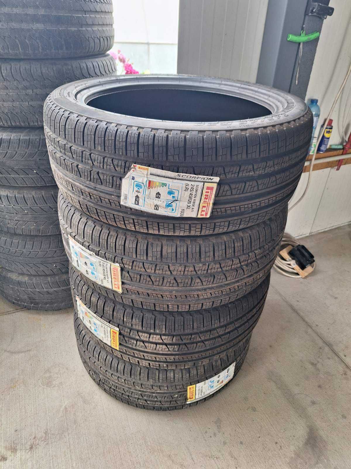 Гуми Pirelli 245/45R20
Чисто нови