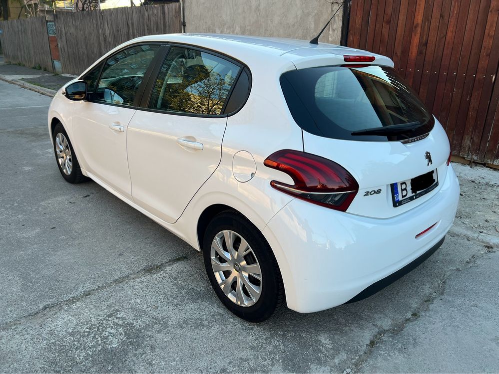 Peugeot 208 1.6 Motorina E6