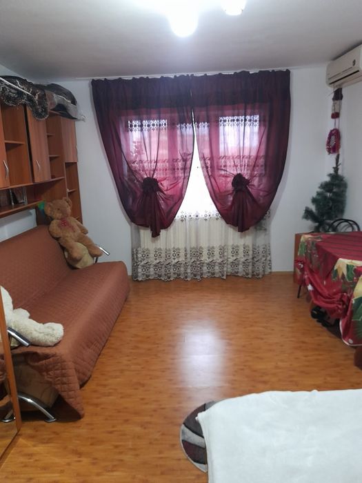 garsoniera de vânzare