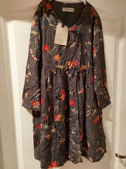 нова рокля на Zara