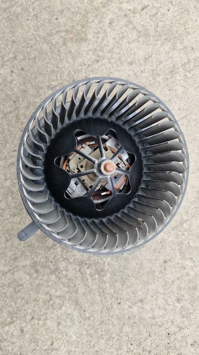 Ventilator aeroterma VW Golf 6 cod 3C1 820 015 N