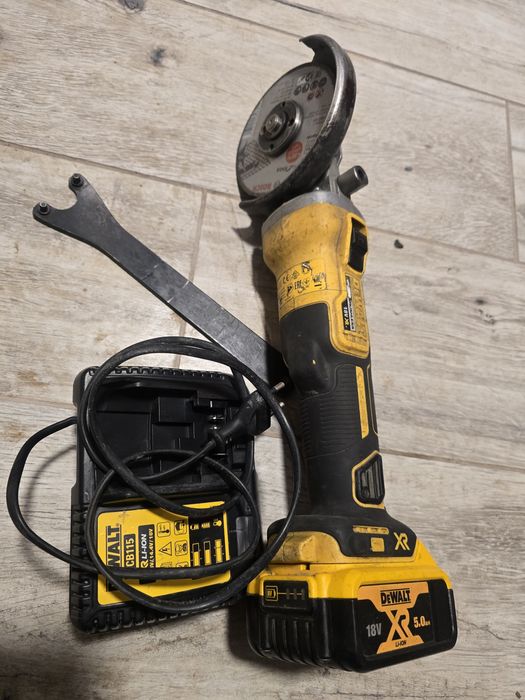 Flex DEWALT brushless