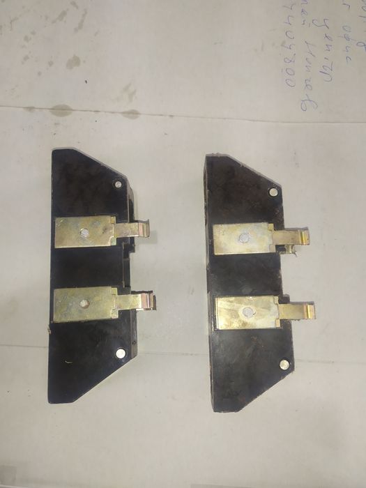 Продавам искрогасители