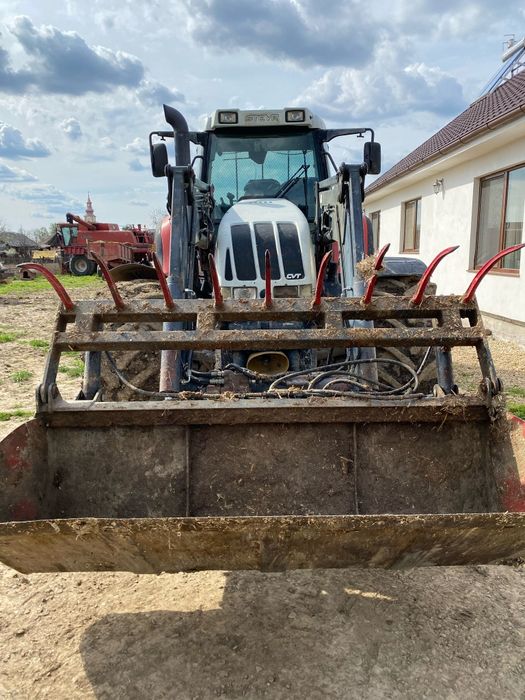 Tractor Steyr CVT 150 Case cu încărcător frontal