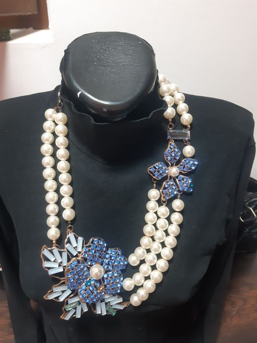 Colier masiv perle si pietre