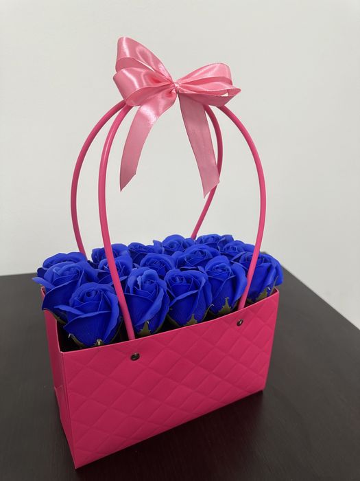 Cosulete cu trandafiri din sapun