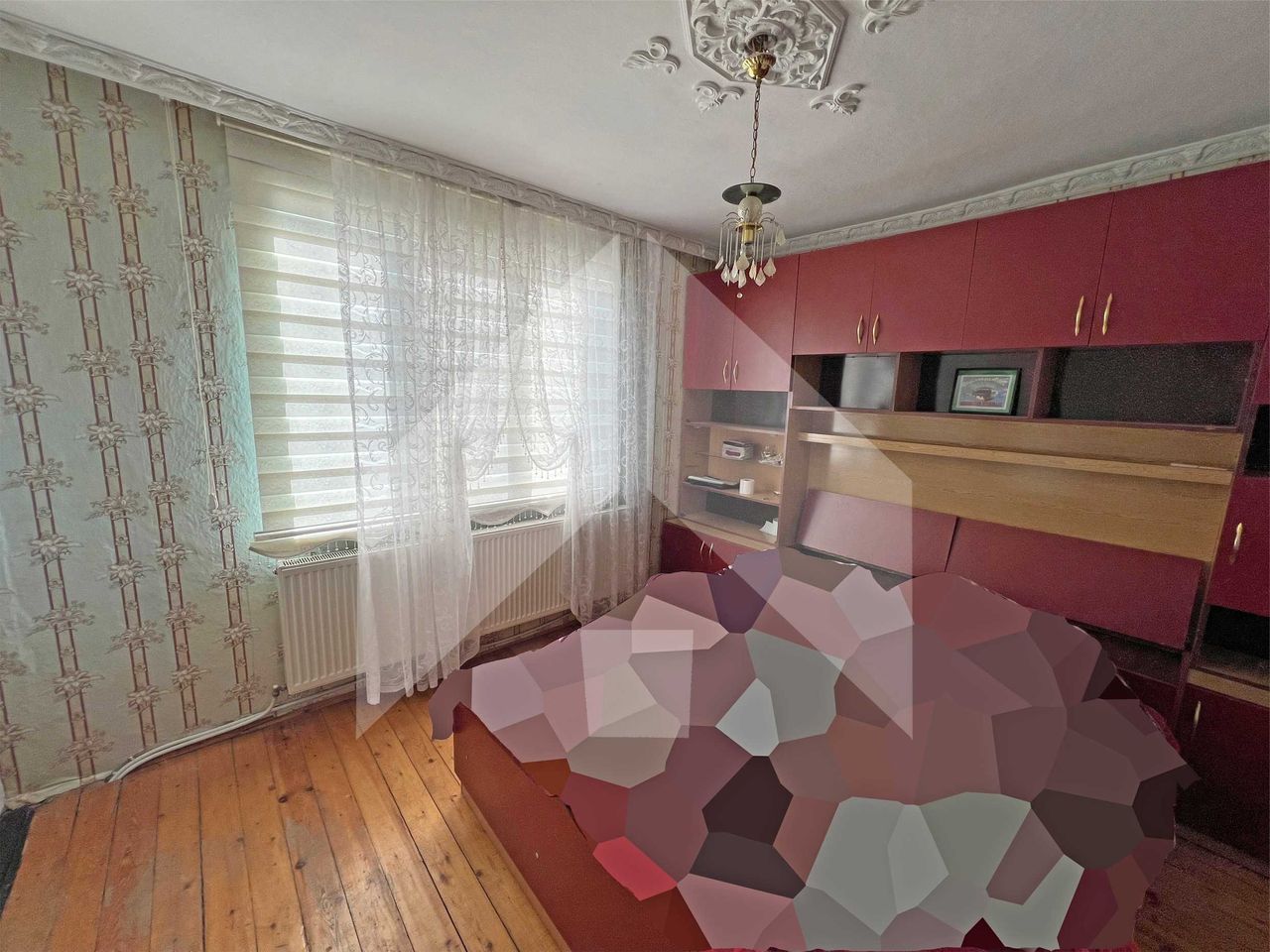 Продава се Къща в Нови пазар - 174 кв.м за 704 €/кв.м - Снимка #2