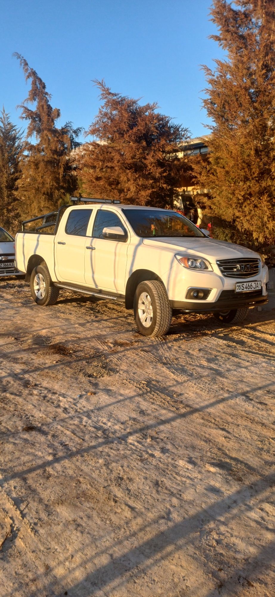 Jac t6  pickop sotiladi