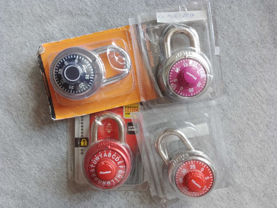 Master Lock  cu cifru Lacăte Americane fără chei cu combinație cifrată