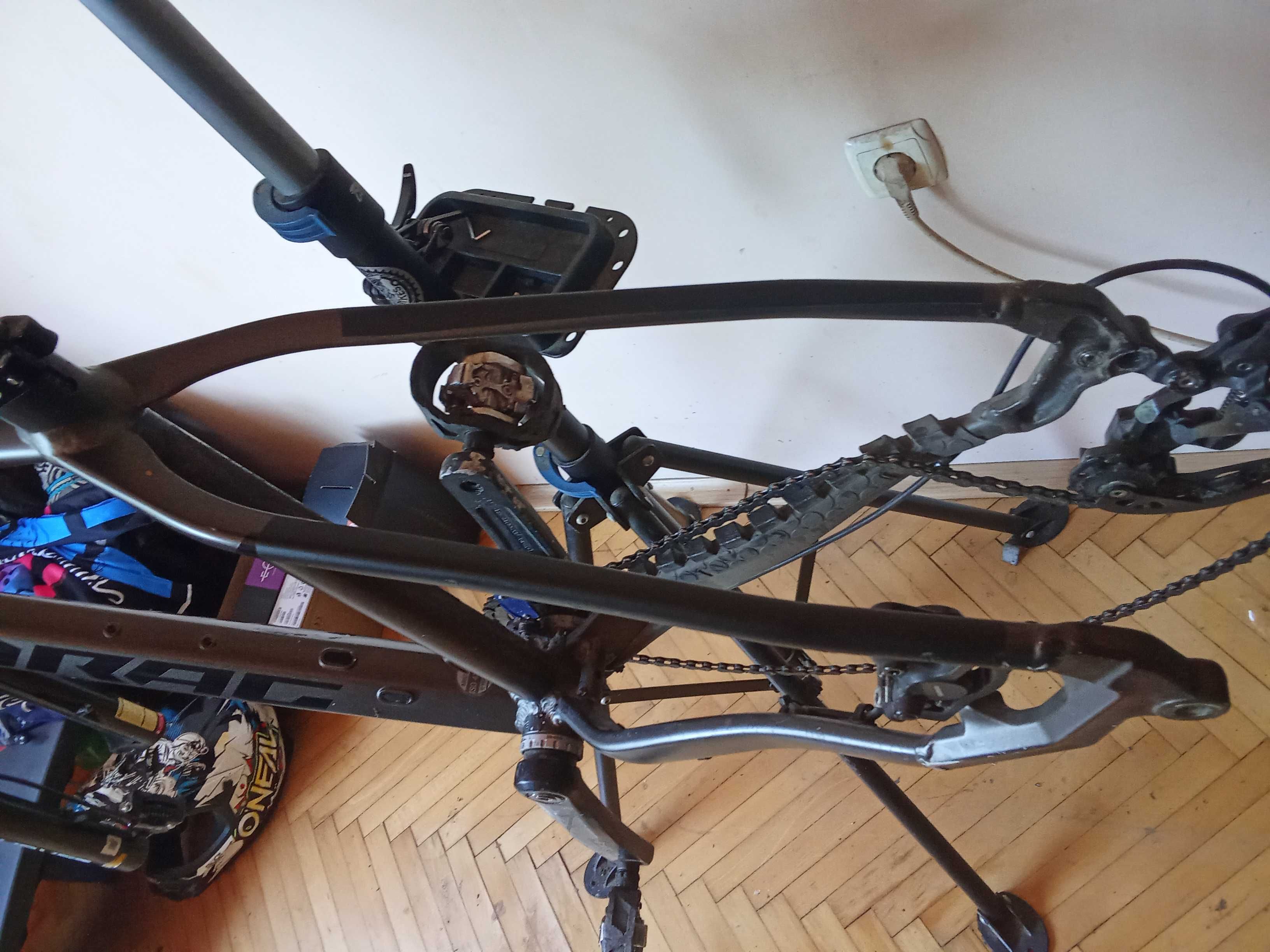 Рамка Drag SHIFT 27.5  Plus boost M