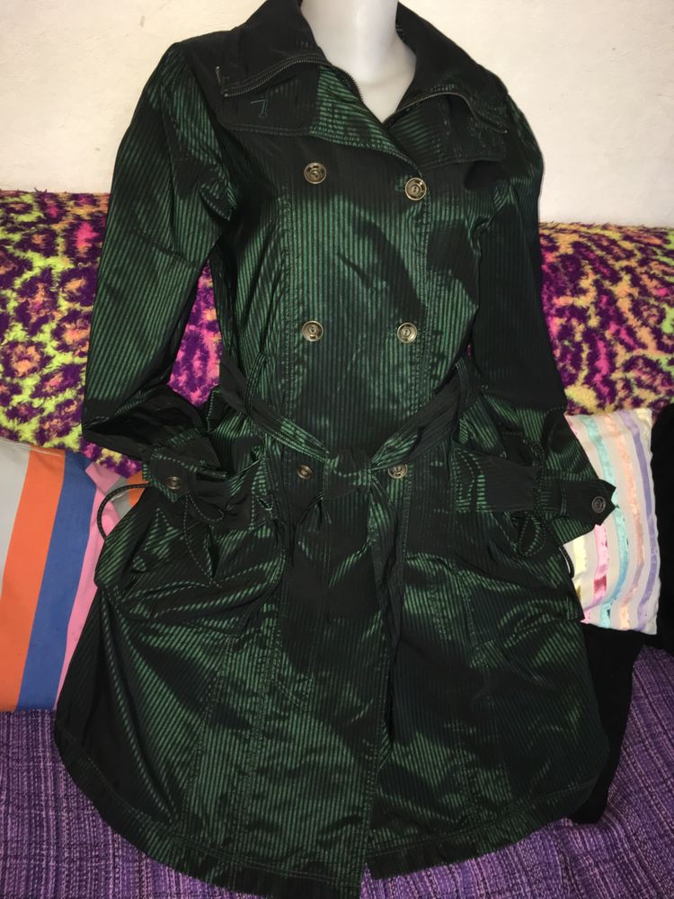 Френски нов бутиков шлифер тренч L Clara Couture зелен черно райе