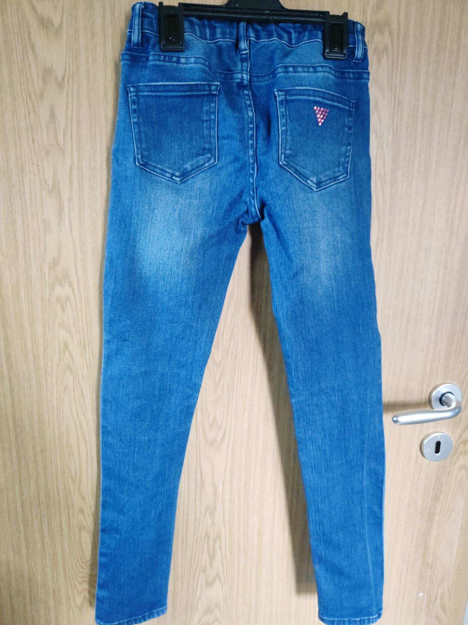 Бюстиета, дънки Guess 8-10 г.