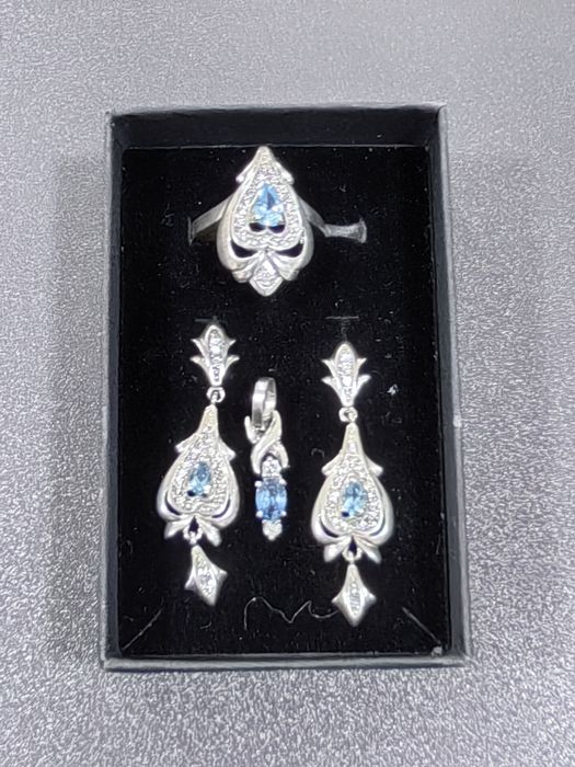 Комплект из серебра серьги, кулон , кольцо