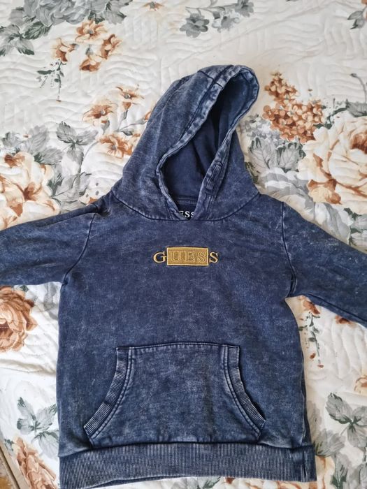 Hanorac Guess si cojocel H&M
