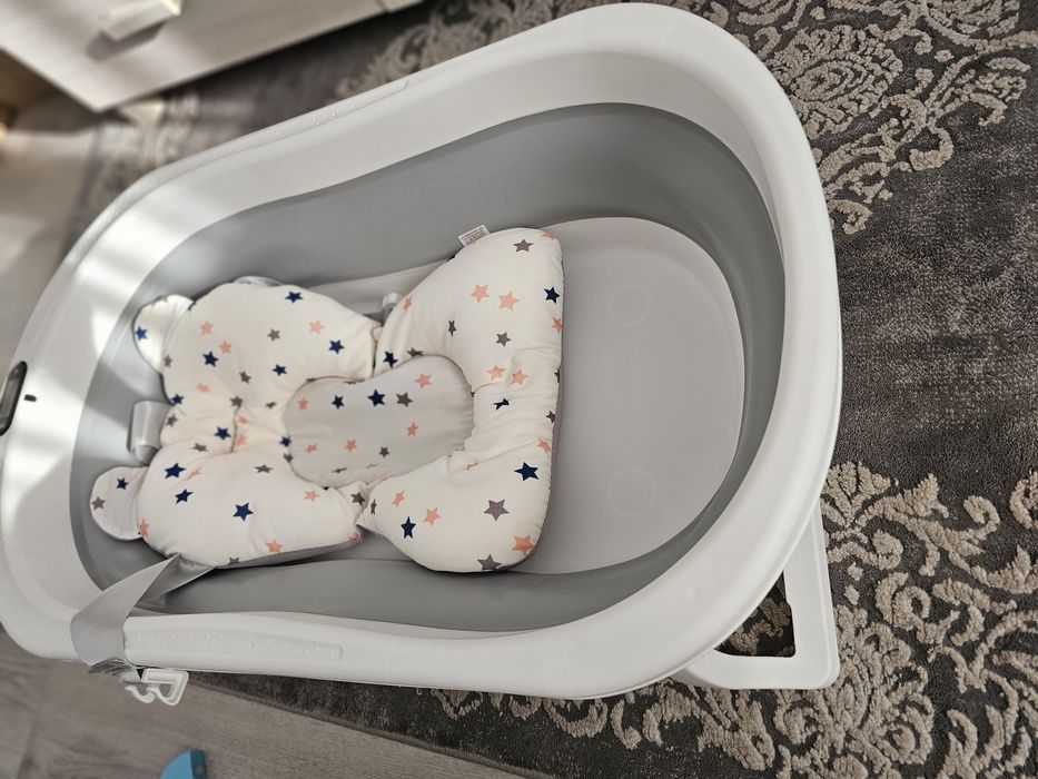 Cădiță pentru bebe cu termometru