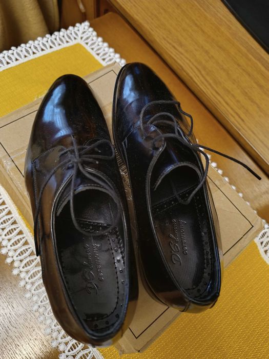 Vând pantofi ceremonie D's Damat Nr 40 noi, nepurtați