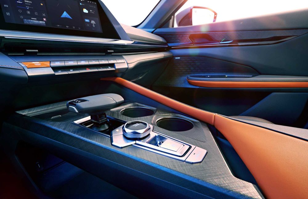 Changan Uni-V Sport/25% boshlang'ich to'lov/avtokredit/lizing