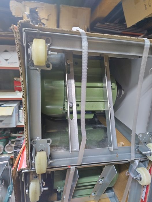 Masina tocat carne 32 cu pâlnie aluminiu