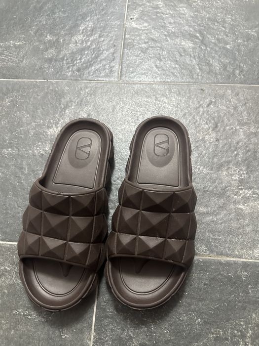 Papuci VLTN super calitate 41-42