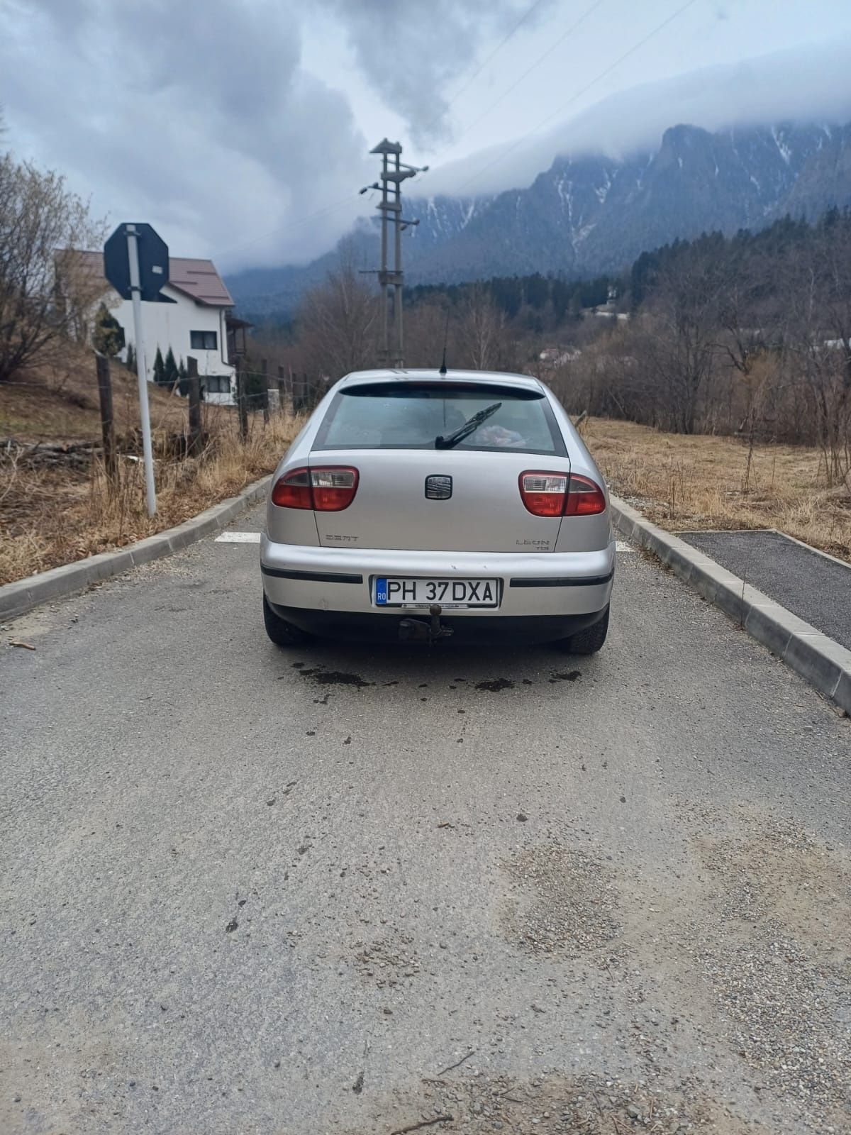 Vând Seat leon 1m