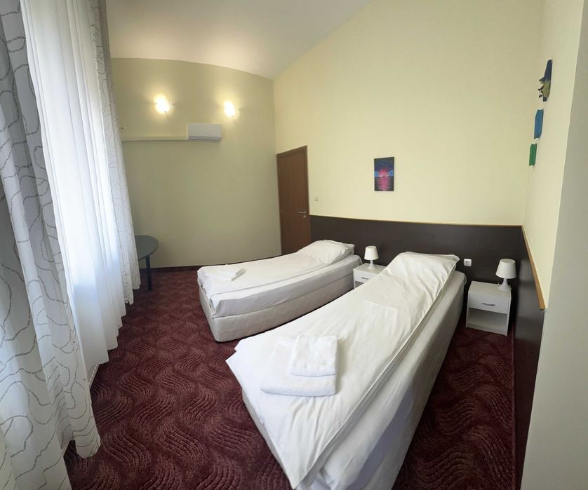 Посрещнете Нова година в Комплекс КРЕМЕНА!