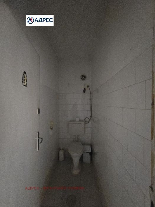 Продава се Тристаен апартамент в Плевен, Широк център - 101 кв.м за 961 €/кв.м - Снимка #4