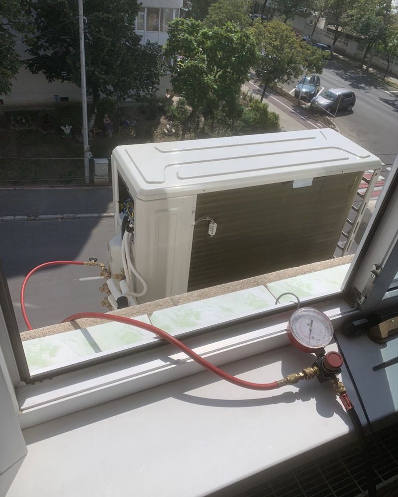 Incarcare freon aer conditionat