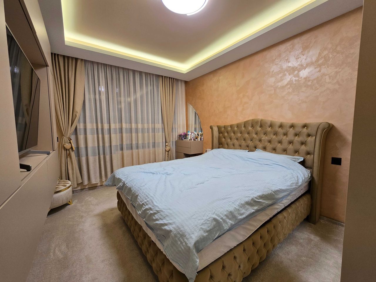 Продава се Двустаен апартамент в София, Малинова долина - 65 кв.м за 2539 €/кв.м - Снимка #3