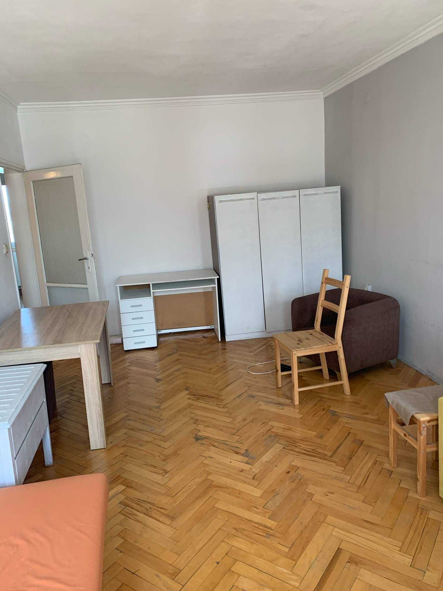 Двустаен ап. под наем в кв. Гоце Делчев